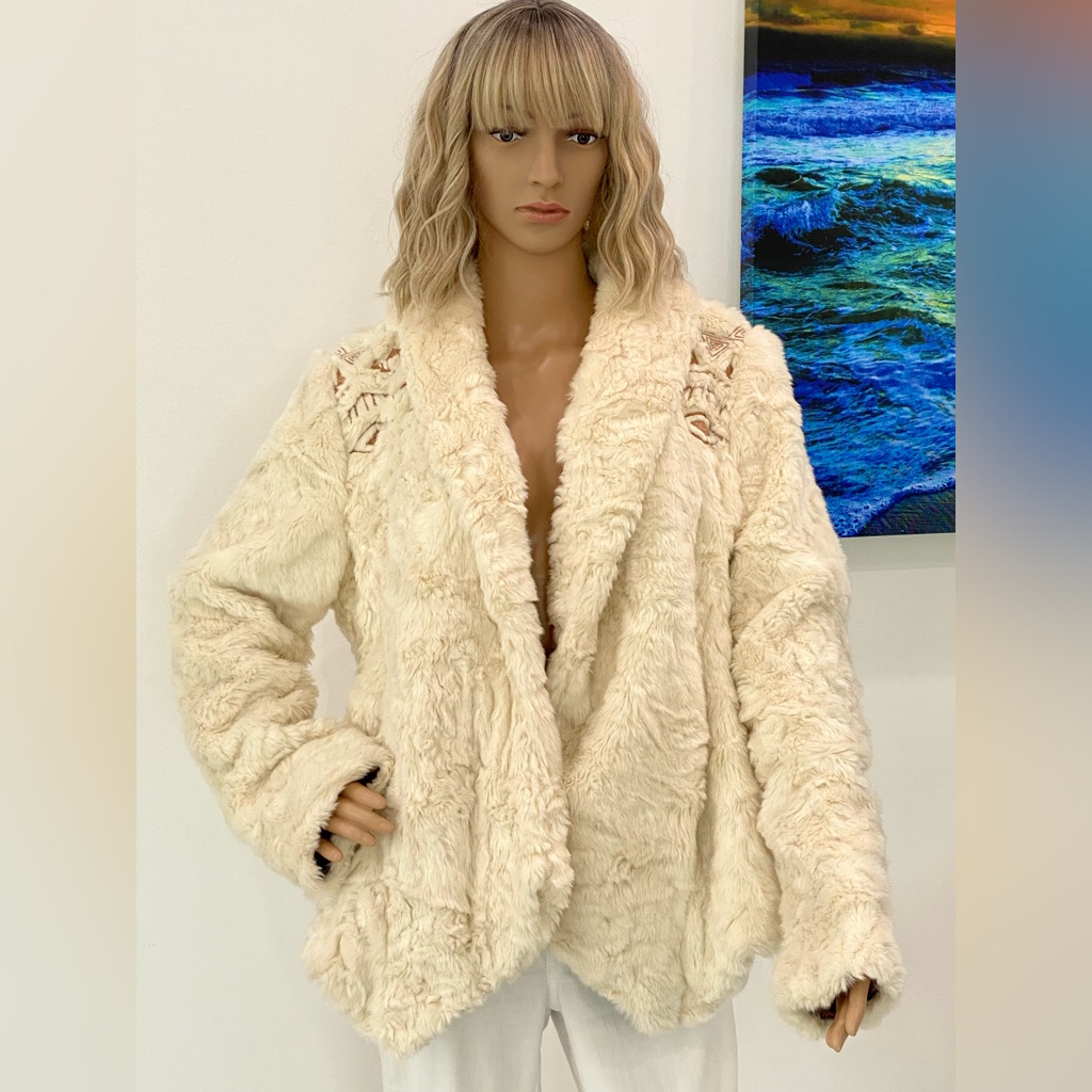 Gorgeous,Lusciously Soft, Free People Ivory Faux Fur Jacket W. Embroidery,Size S